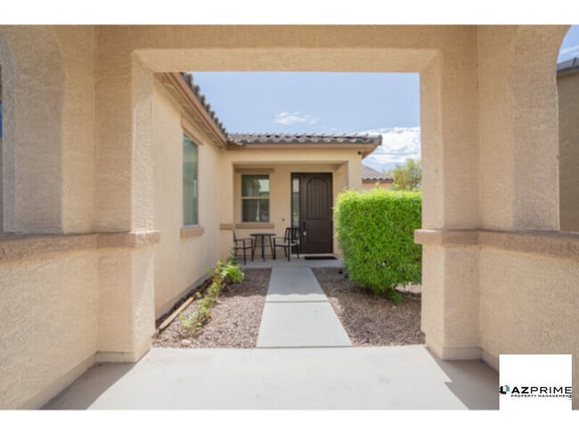 Photo - Exquisite 2/2 + Den Peoria House !