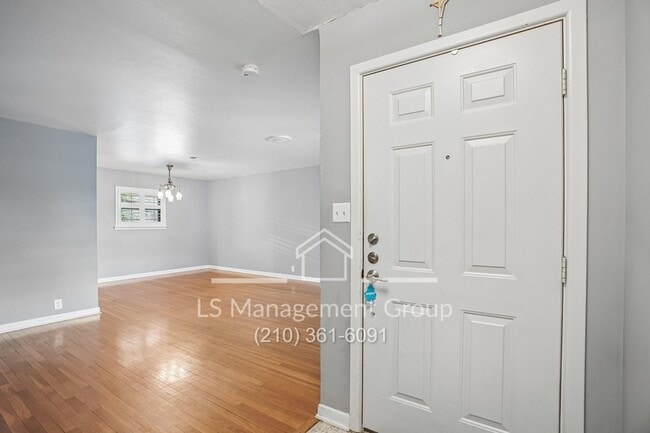 106 Springwood Ln