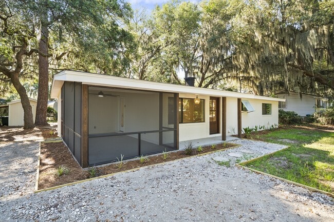 Photo - 1608 Madrid Ave
