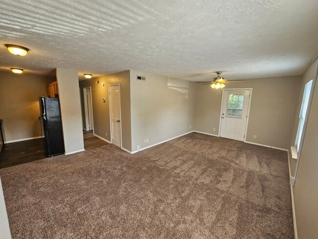 Castle Terrace Apartments - Castle Terrace Apartments