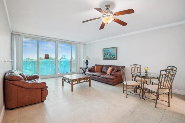 Photo - 3505 S Ocean Dr Unidad 420