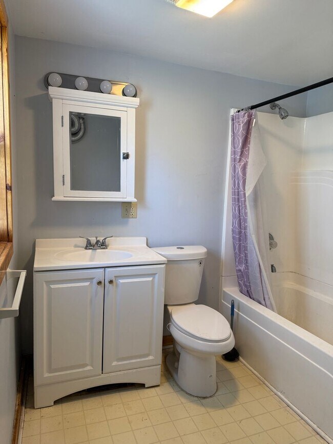 Photo - 1807 Martin Luther King Jr Dr