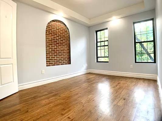 Photo - 238 Schaefer St Unit 3