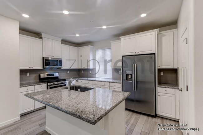 Photo - 4016 Matterhorn Pl