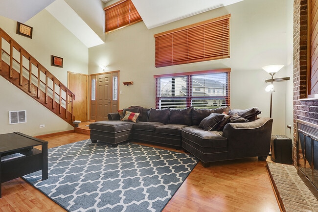 Photo - 9301 Waterford Ln