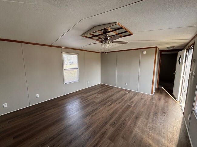 Photo - 2 Bed 2 Bath Mobile Home