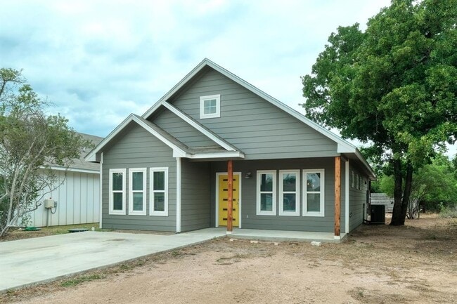 Building Photo - 1527 Geronimo Trail