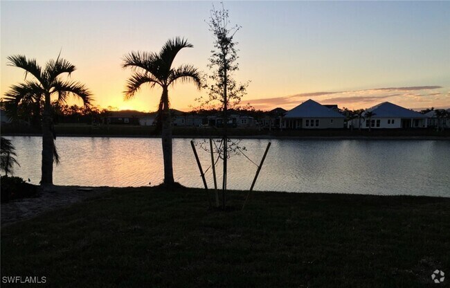 Building Photo - 14627 Topsail Dr Rental