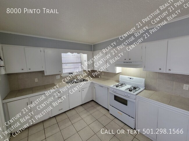 Photo - 8000 Pinto Trail