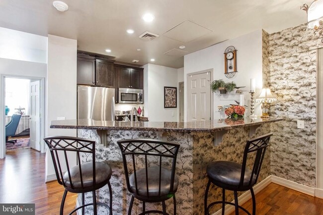 Photo - 1600 Arch St Unit 1703