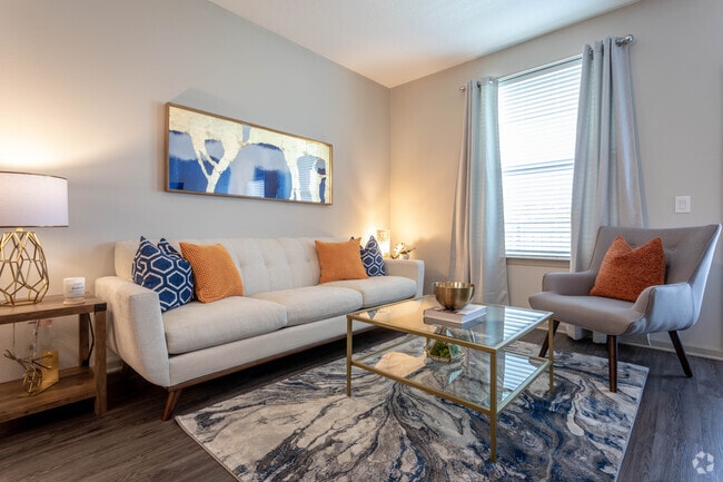The Silverton - 2Bd/2Ba - San Mateo Crossing