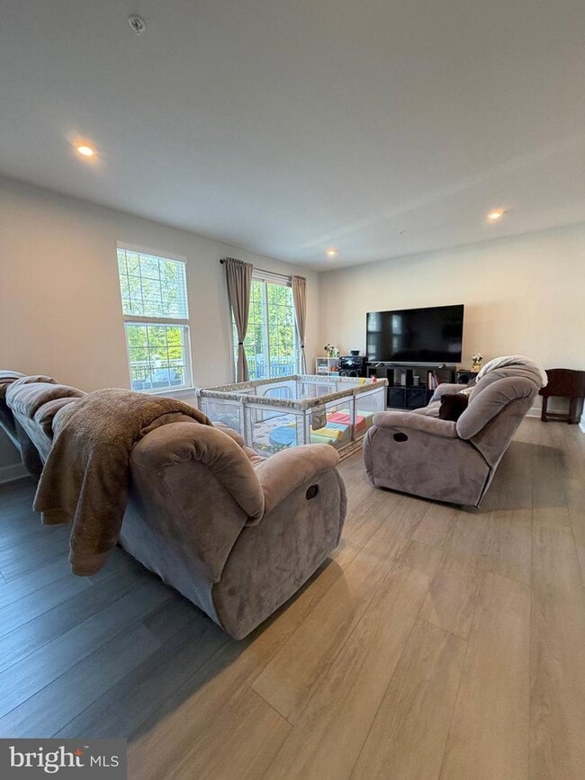 Photo - 10802 Foxtrot Cir