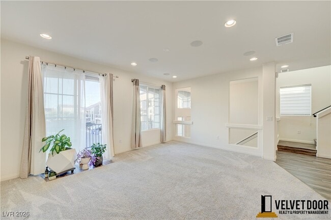 Photo - 9829 Grey Sands St