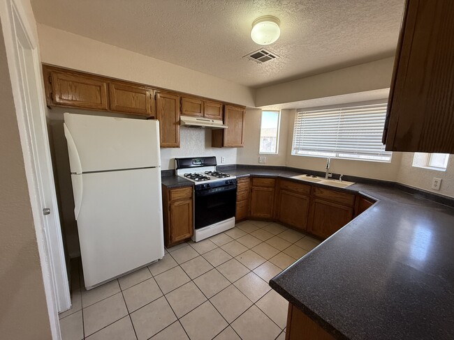 Photo - 6141 E 40th Pl