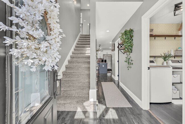 Photo - 505 Sourwood Dr