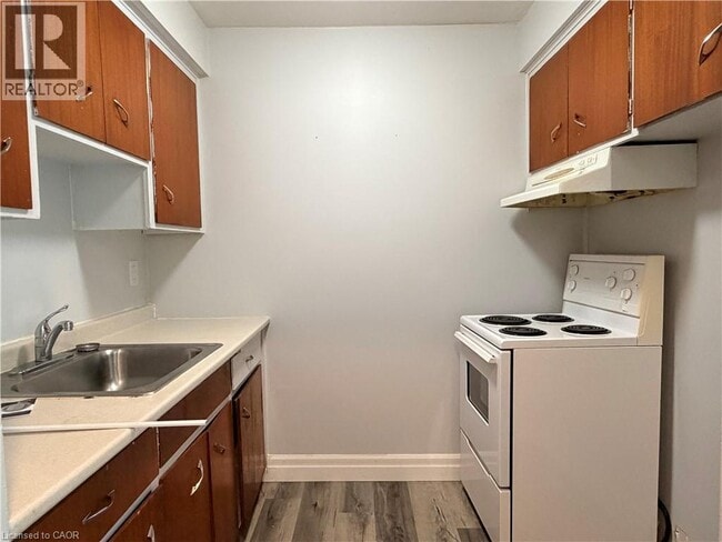 Photo - 443 Hazel St Unit 14