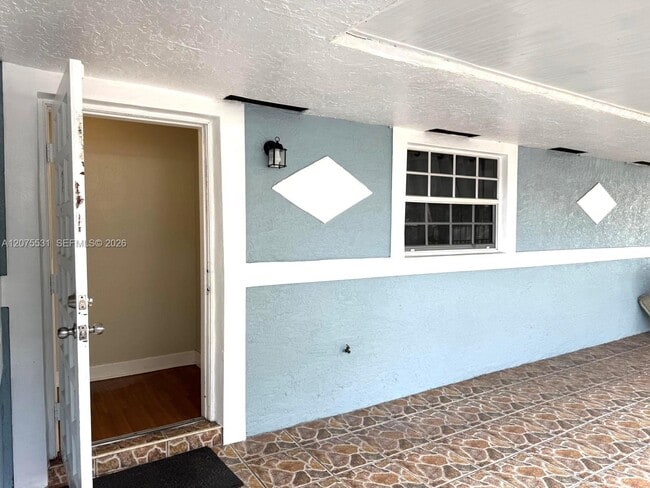 Photo - 6034 SW 35th St Unit 1-2