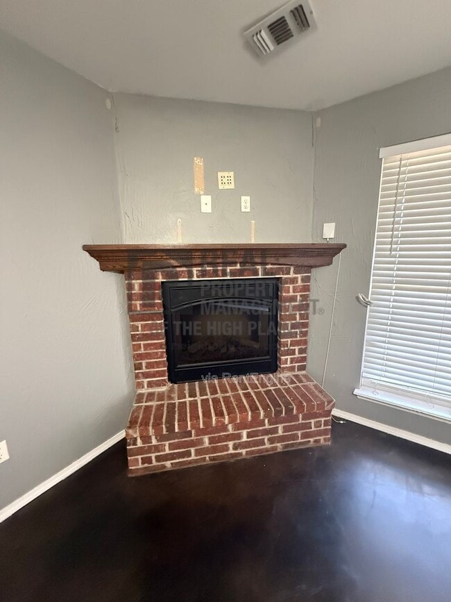 Photo - 4505 Pine St