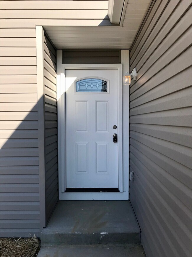 Photo - Gorgeous 4-Bedroom Ranch in a Peaceful Cul...