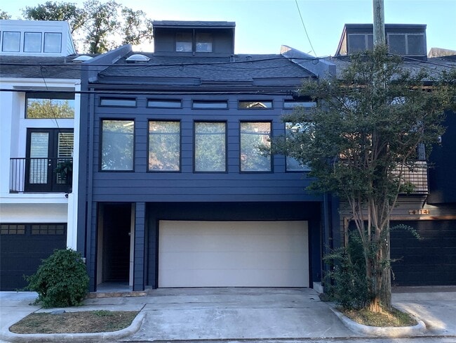Building Photo - 4116 McDuffie St