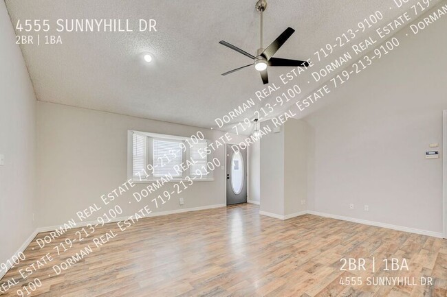 Photo - 4555 Sunnyhill Dr