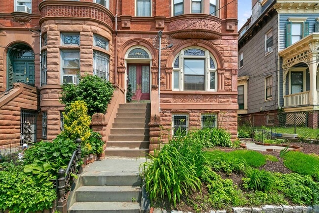 Photo - 110 Summit Ave Unit G