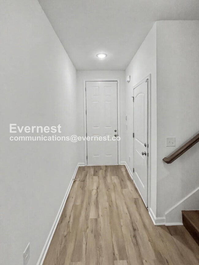 Photo - 2656 Lakevilla Dr