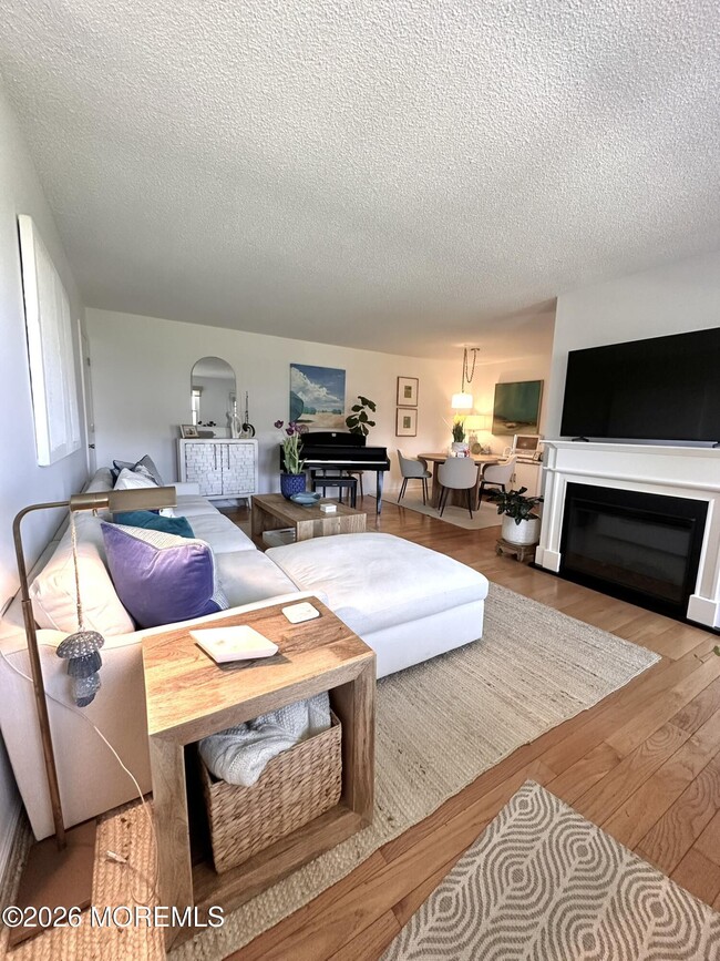 Photo - 101 Wharfside Dr