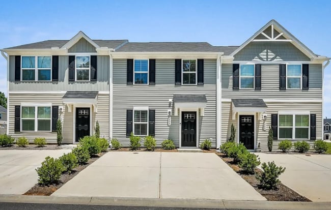 Building Photo - 153 Nicklaus Dr Unit 153 Nicklaus Dr