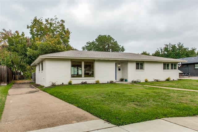 Photo - 3517 Woodleigh Dr