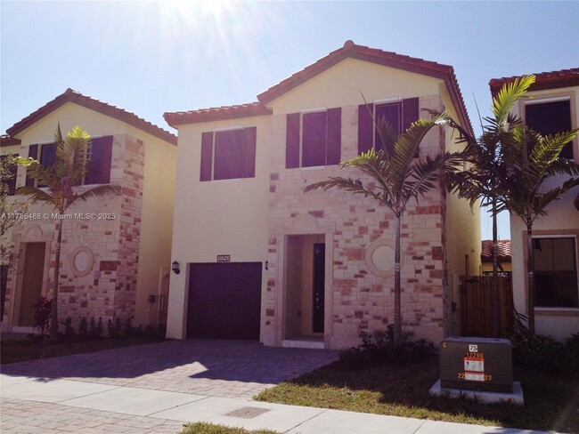 Photo - 10350 NW 70th Ter Casa