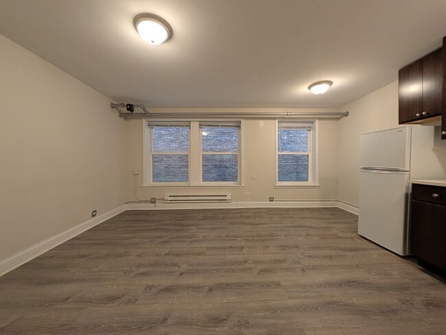 Photo - 5417 N Kenmore Ave Unit 107