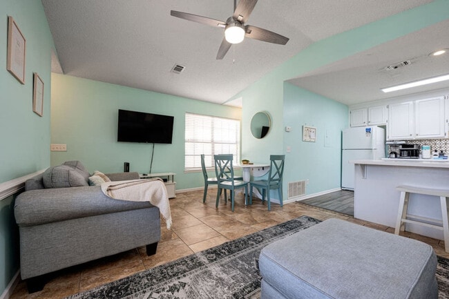 Photo - 17462 Front Beach Rd Unit ID1329024P