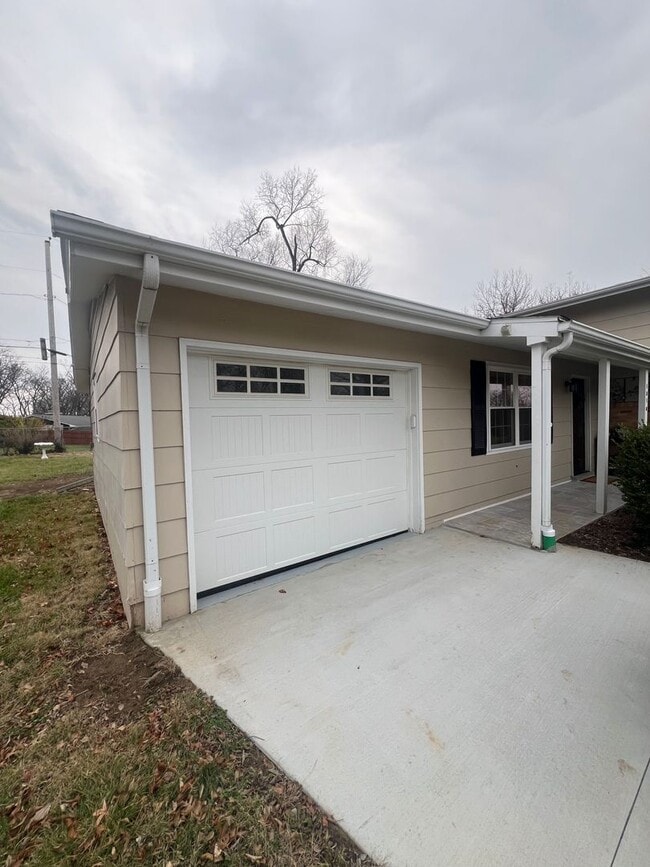 Photo - 1810 Highridge Dr Unidad House