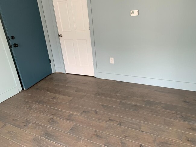 Photo - 420 Emmet St