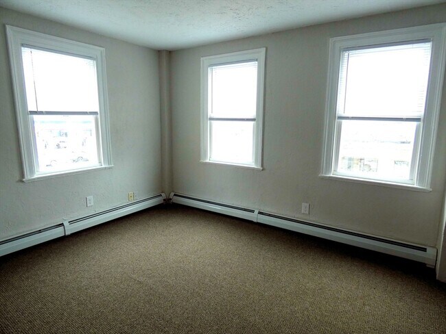 Photo - 7 Greenwood St Unit B