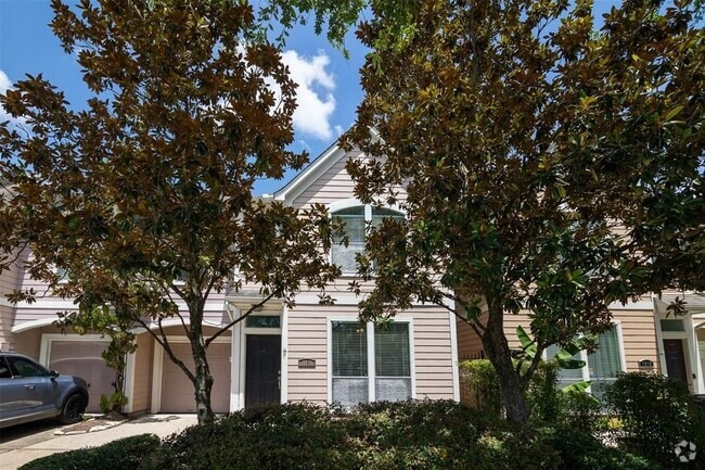 Building Photo - 1809 Genesee St Rental