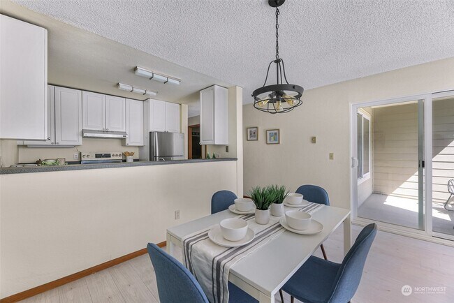 Photo - 5844 NE 75th St Unit A216