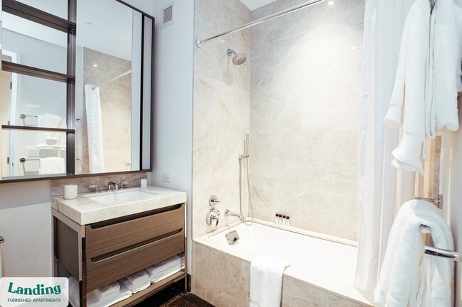 Photo - 5201 Leesburg Pike Unidad 635.1408740