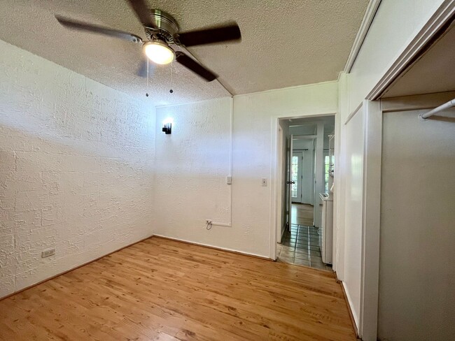 Photo - 1422 Heulu St