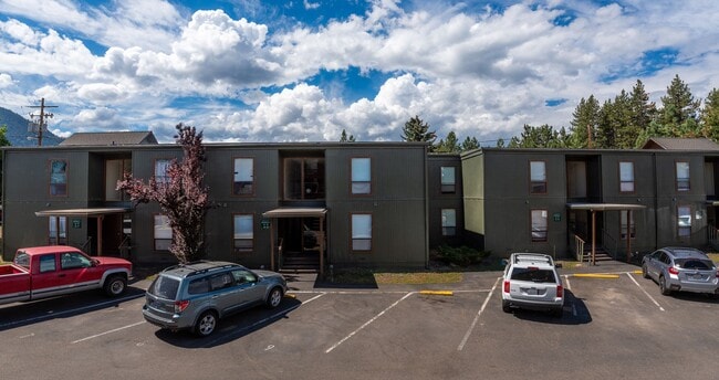 Building Photo - Affordable Living at Aspen Grove Apartments