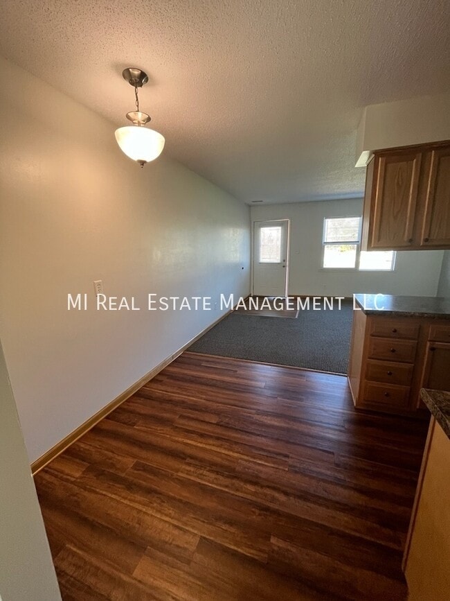 Photo - 7613 48th Ave