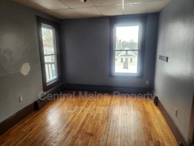 131 Horton St Unit 4