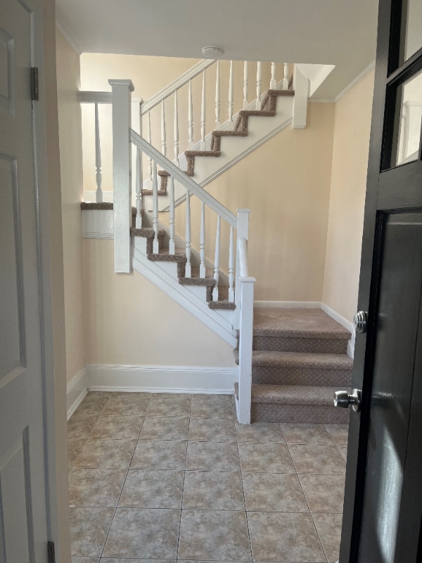 Photo - 8 Bayview Ave