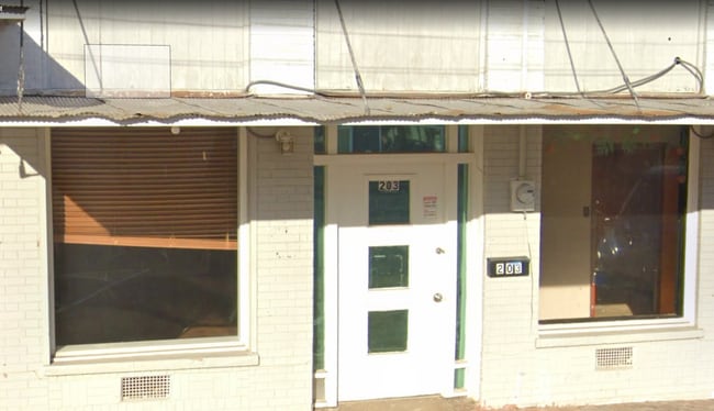 Building Photo - 203 W Marion Ave Unit 1
