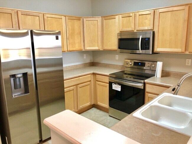 Photo - Bright & Inviting 1st Floor Condo for Rent!