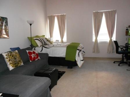 Photo - Bank Street Court