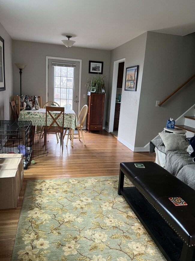 Photo - 131 Edgemont Rd