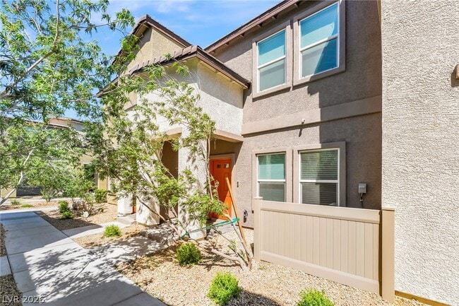 Building Photo - 7483 Coastal Ledge St