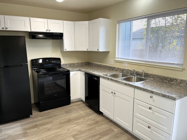 Photo - 31 W Dollison St Unit 31 W Dollison #B [PRM: Marlene]